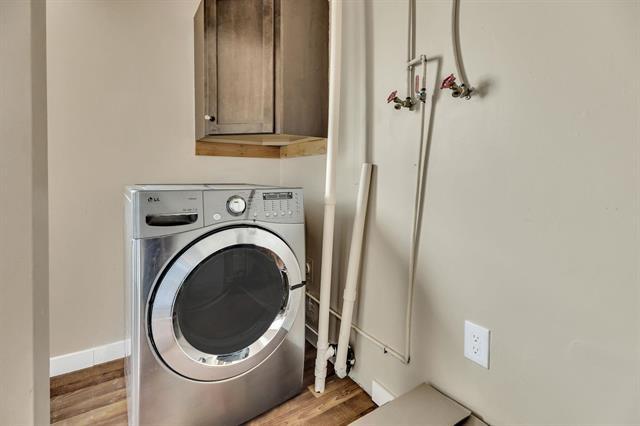 









1395


Logan

AVE,
Winnipeg,




MB
R3E 1R8

