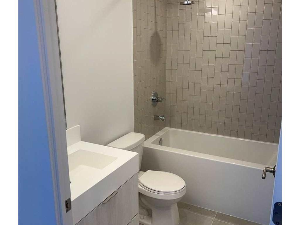 









130


River

Street, E-406,
Toronto,




ON
M5A 3P7

