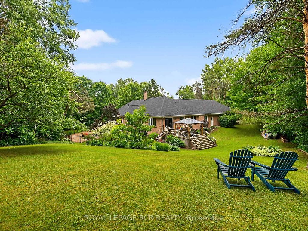 









11


Foxfire

Chase,
Uxbridge,




ON
L9P 0L1

