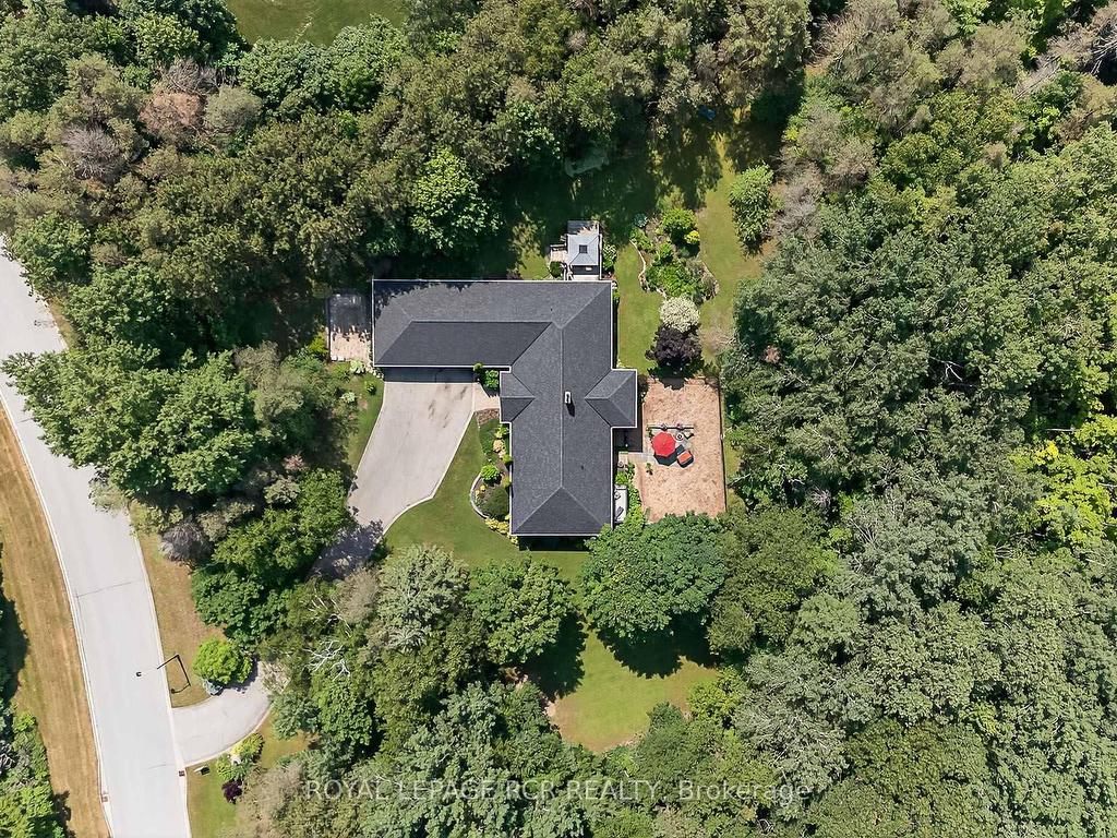 









11


Foxfire

Chase,
Uxbridge,




ON
L9P 0L1

