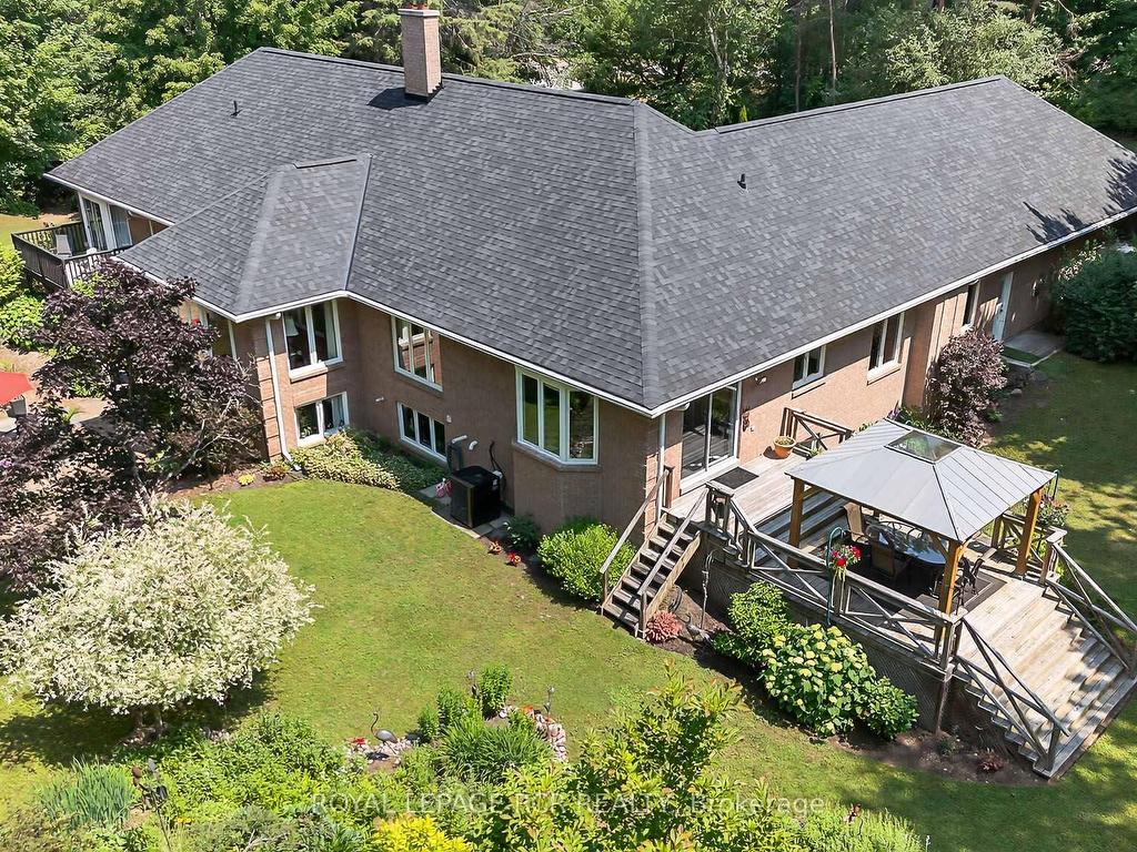 









11


Foxfire

Chase,
Uxbridge,




ON
L9P 0L1

