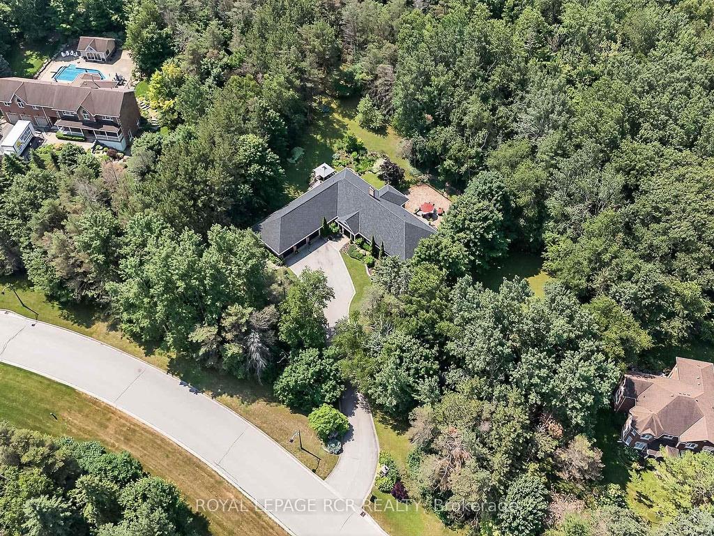 









11


Foxfire

Chase,
Uxbridge,




ON
L9P 0L1

