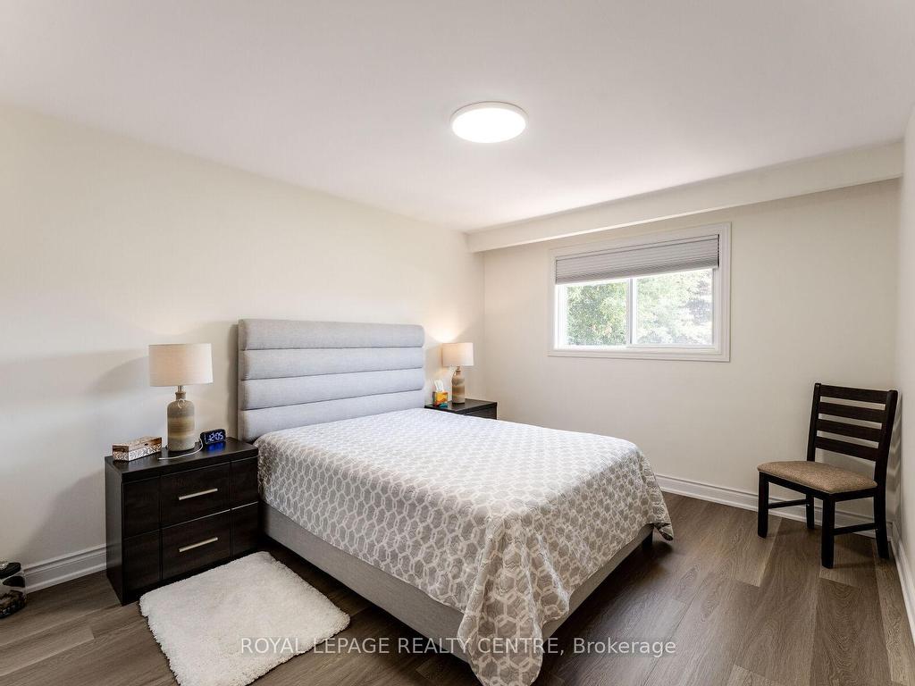 









540


Cavell

Drive, Upper Level,
Mississauga,




ON
L5B 2N9


