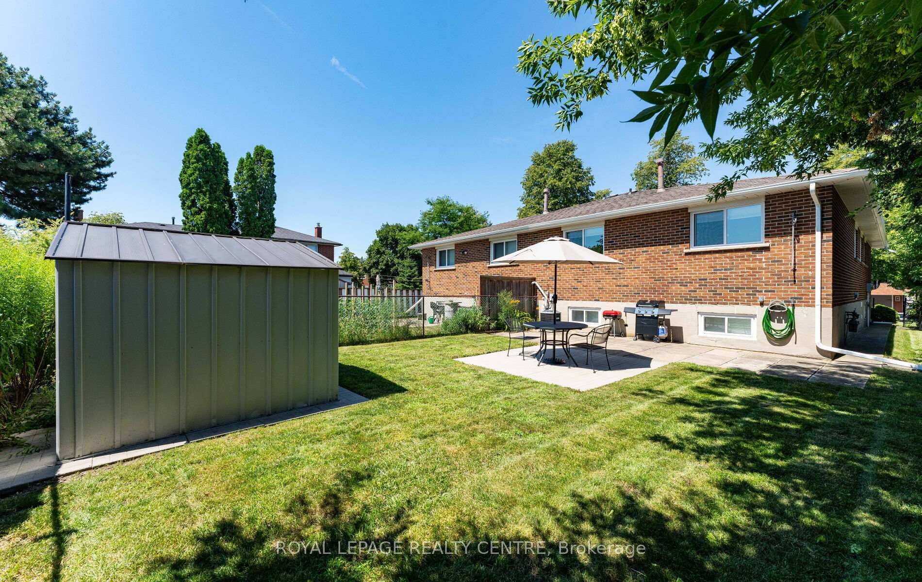 









540


Cavell

Drive, Upper Level,
Mississauga,




ON
L5B 2N9

