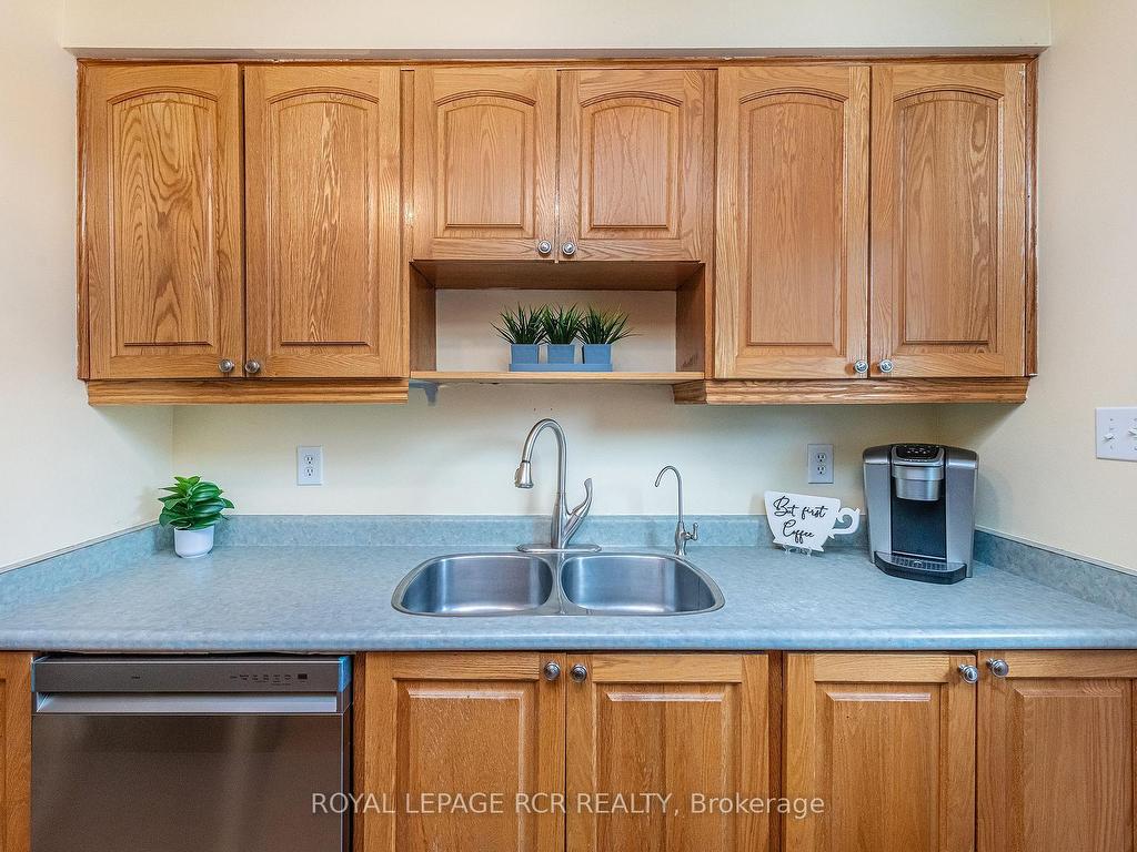 









26


Feltre

Avenue,
Orangeville,




ON
L9W 3P1

