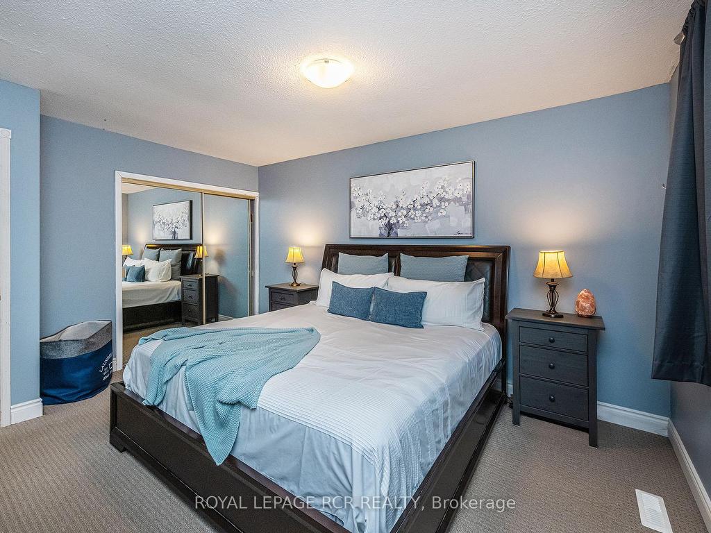 









26


Feltre

Avenue,
Orangeville,




ON
L9W 3P1

