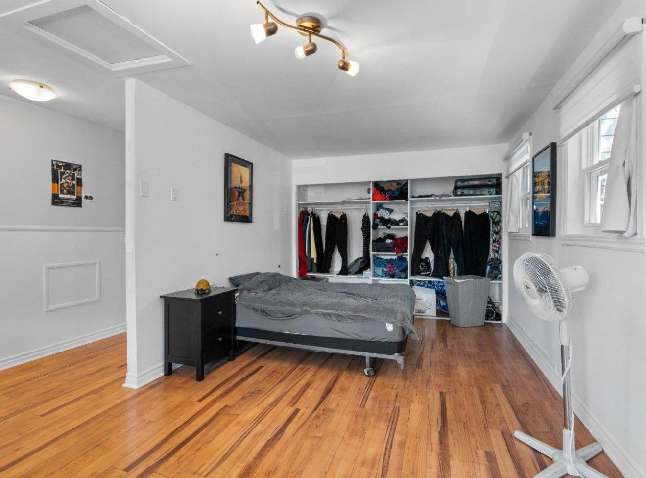 









47

 - 53


Rue Dubois

,
Sainte-Thérèse,




QC
J7E1J8

