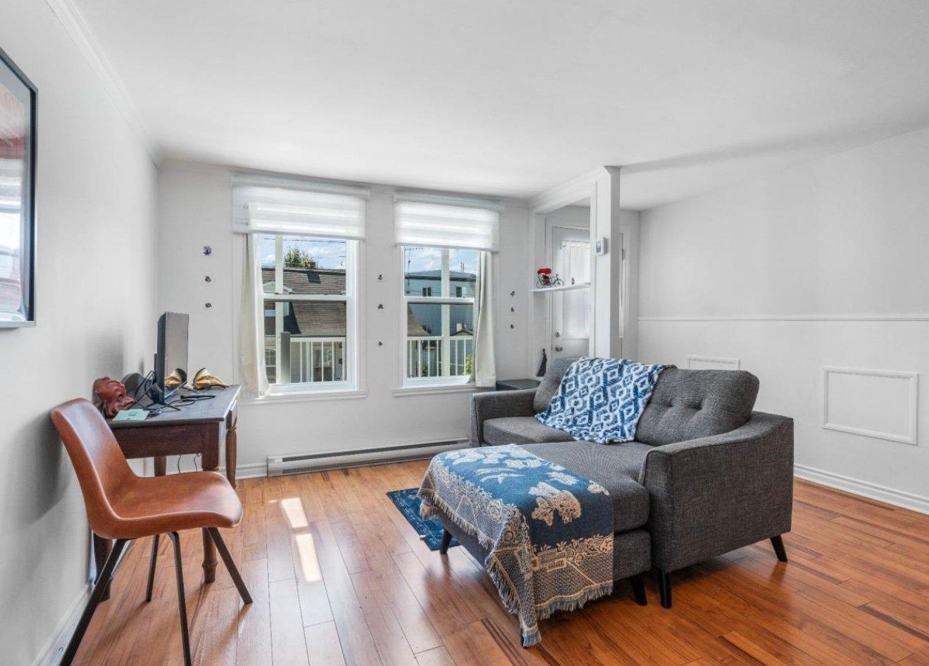 









47

 - 53


Rue Dubois

,
Sainte-Thérèse,




QC
J7E1J8

