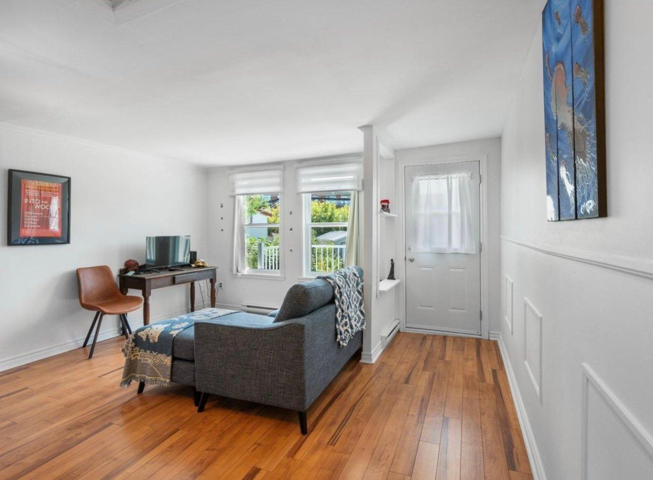 









47

 - 53


Rue Dubois

,
Sainte-Thérèse,




QC
J7E1J8

