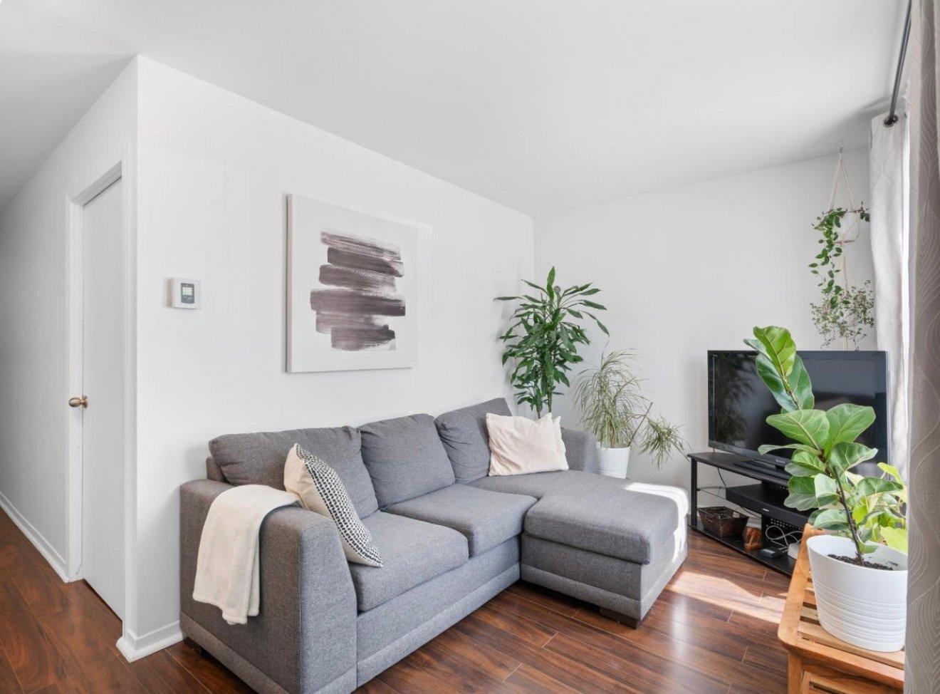 









47

 - 53


Rue Dubois

,
Sainte-Thérèse,




QC
J7E1J8

