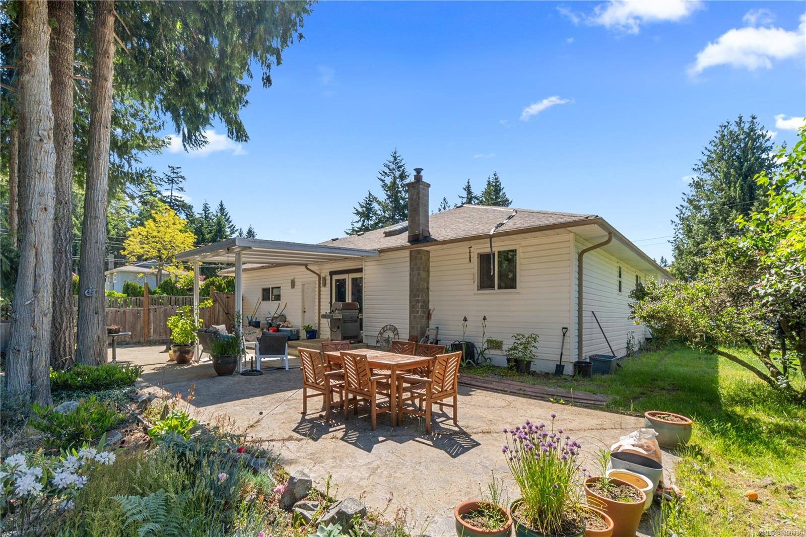 









667


Tamarack

Dr,
Qualicum Beach,




BC
V9K 1A8

