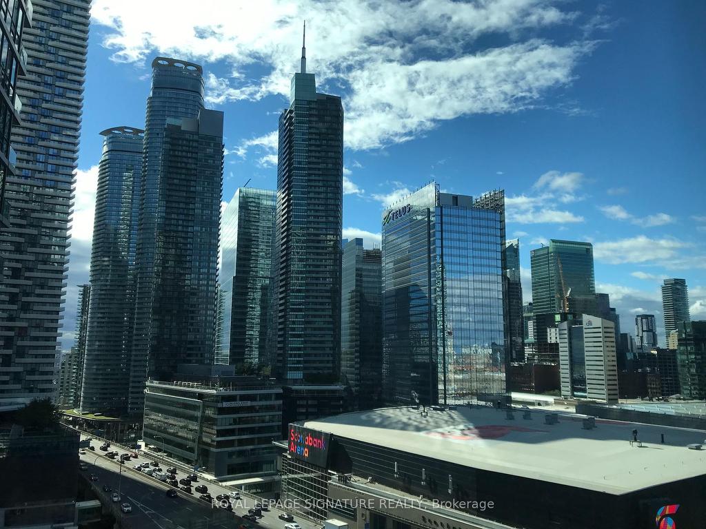 









18


Harbour

Street, 1710,
Toronto,




ON
M5J 2Z6

