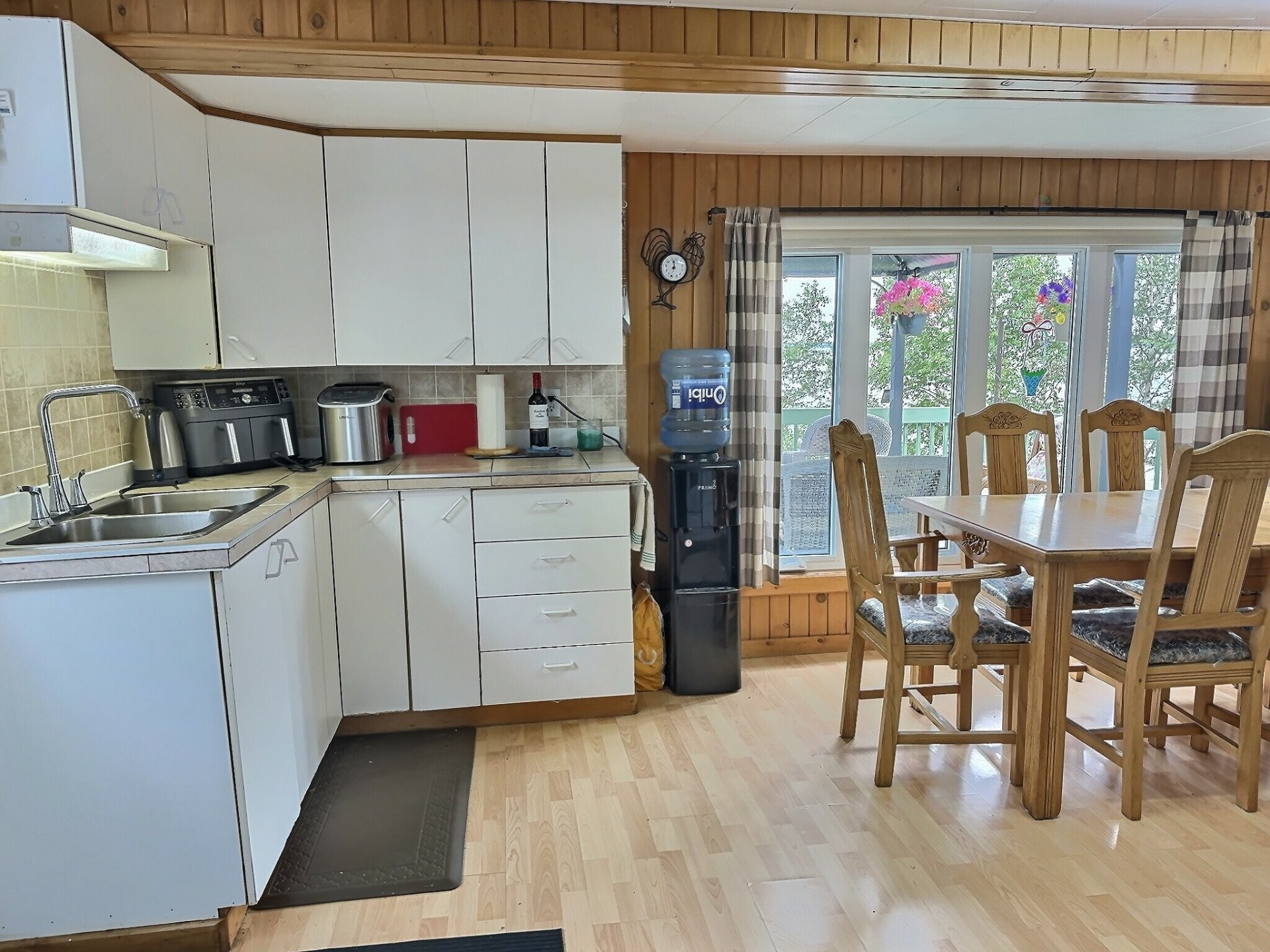 









845


Ch. de la Pointe

,
Guérin,




QC
J0Z2E0

