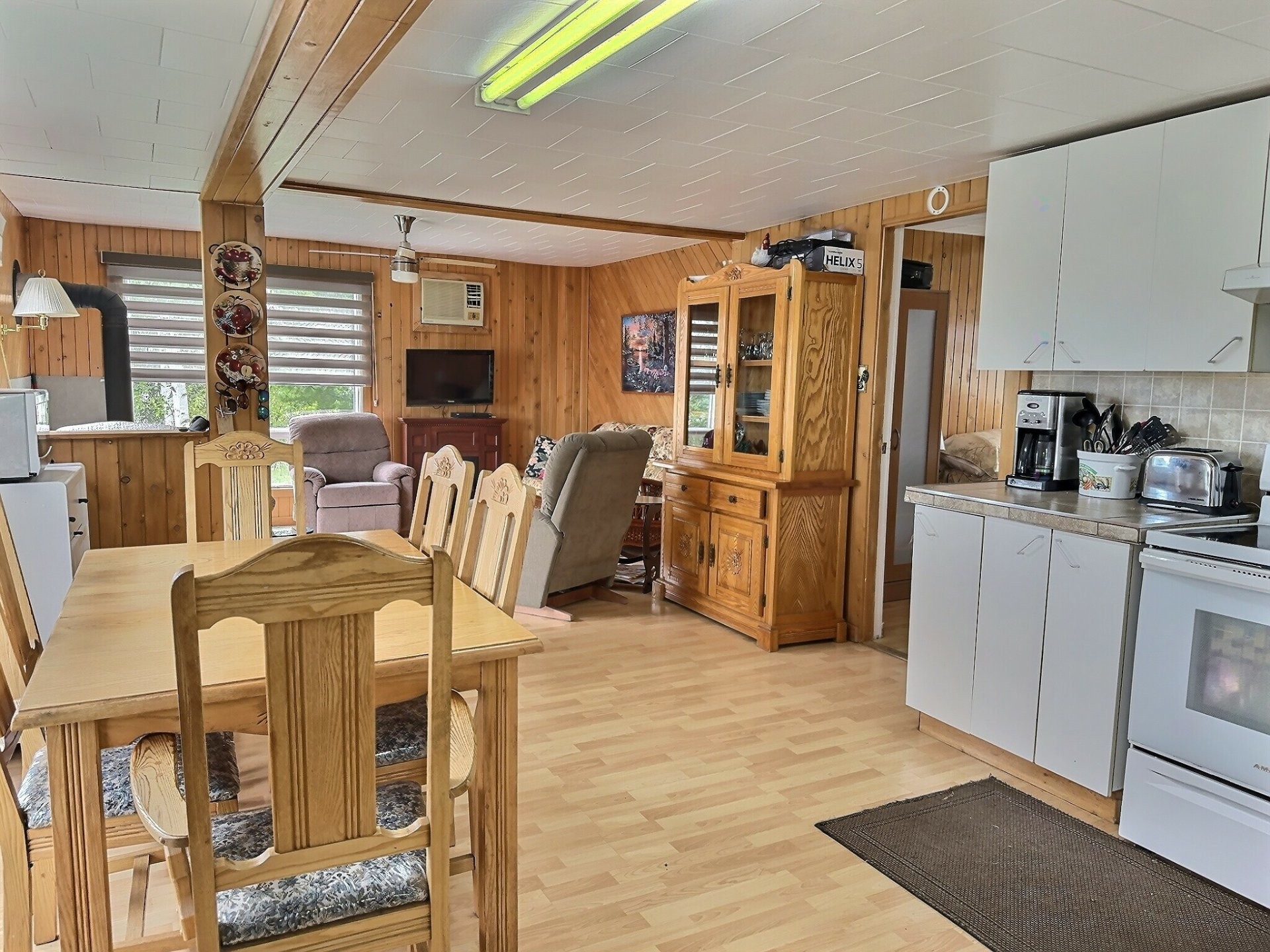 









845


Ch. de la Pointe

,
Guérin,




QC
J0Z2E0

