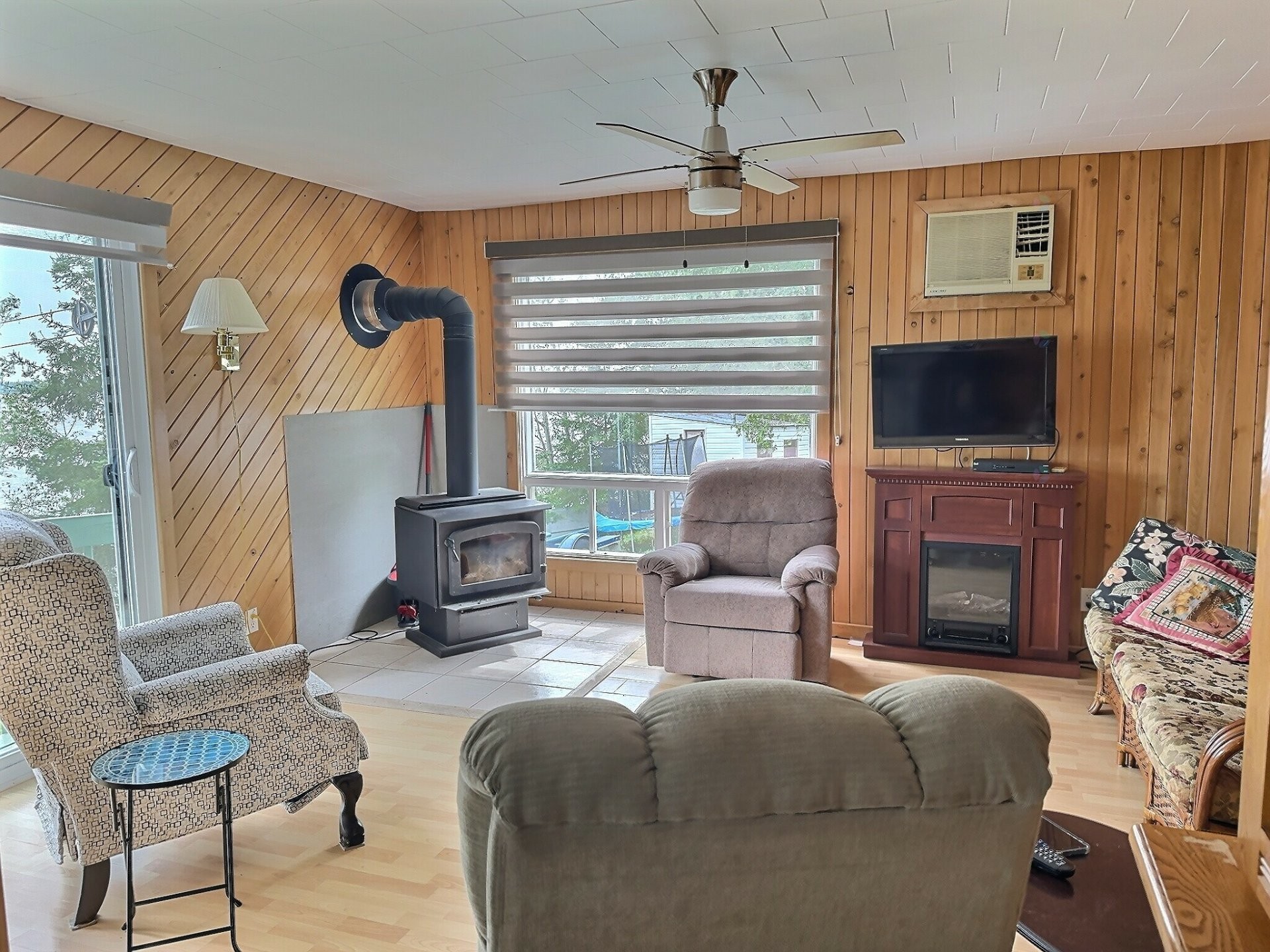 









845


Ch. de la Pointe

,
Guérin,




QC
J0Z2E0

