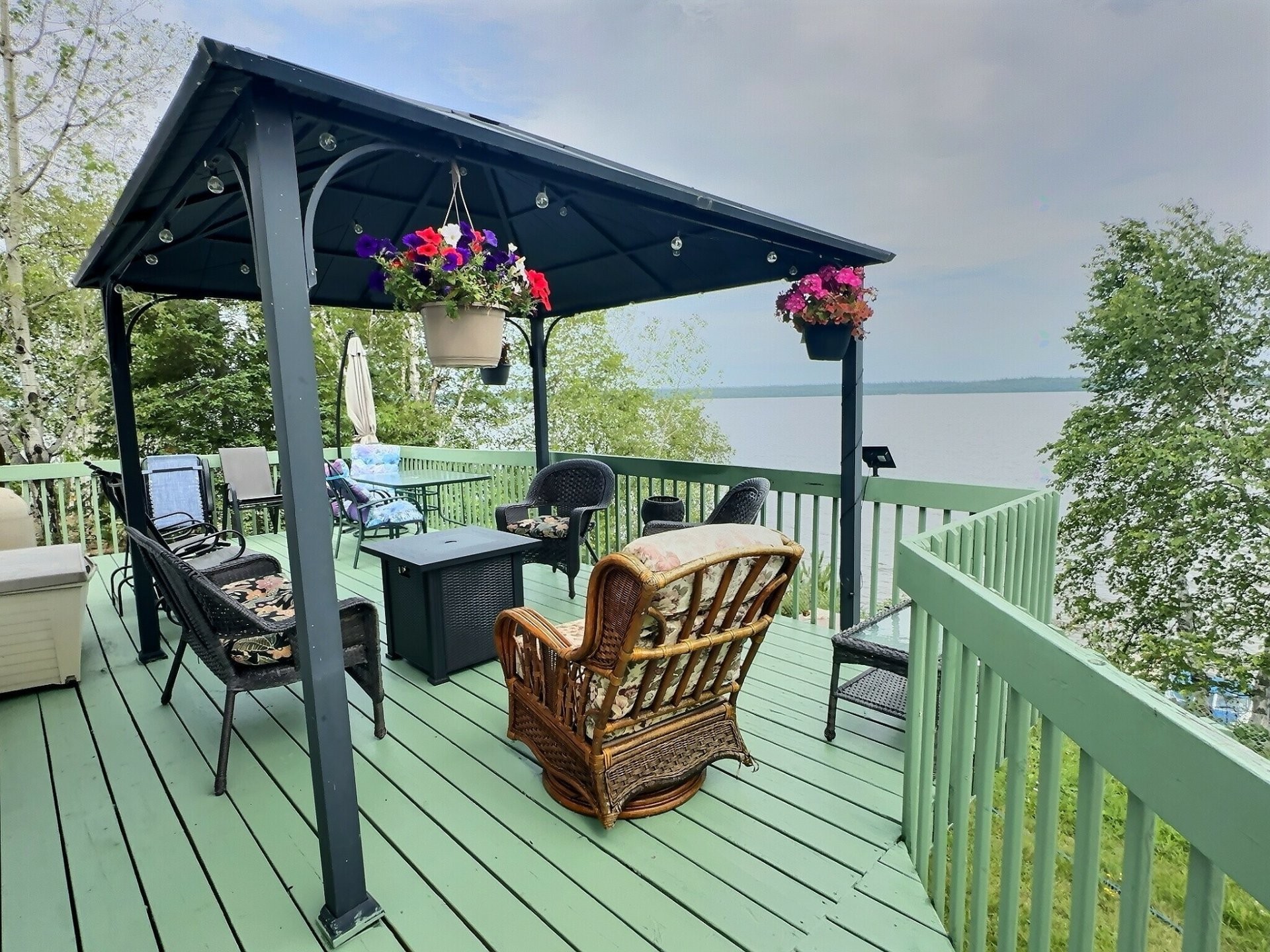 









845


Ch. de la Pointe

,
Guérin,




QC
J0Z2E0

