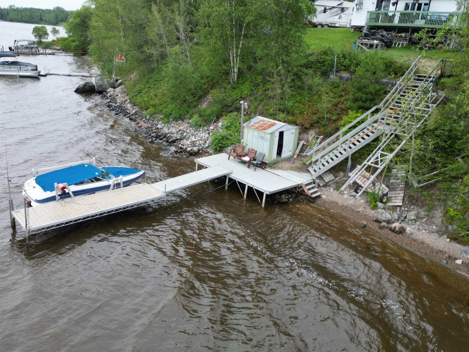









845


Ch. de la Pointe

,
Guérin,




QC
J0Z2E0

