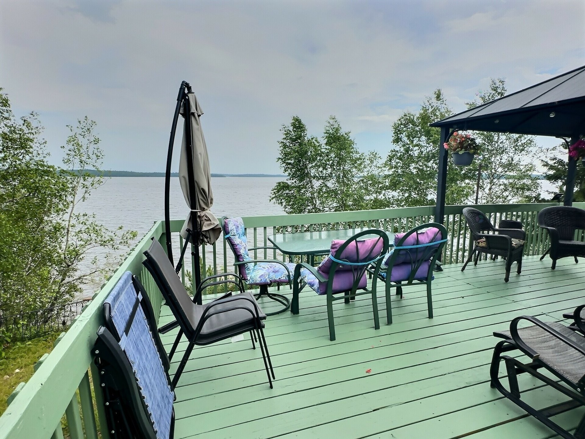 









845


Ch. de la Pointe

,
Guérin,




QC
J0Z2E0

