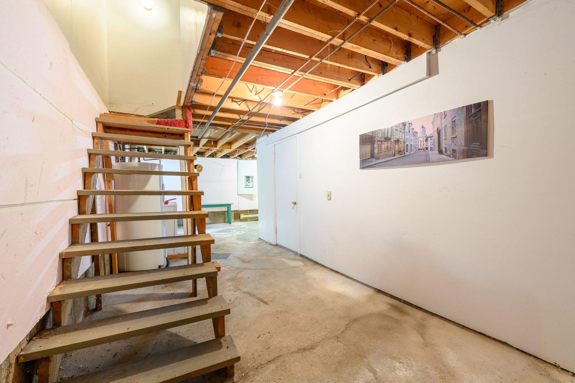 









5920


Av. du Bocage

,
Montréal (Anjou),




QC
H1M1X2

