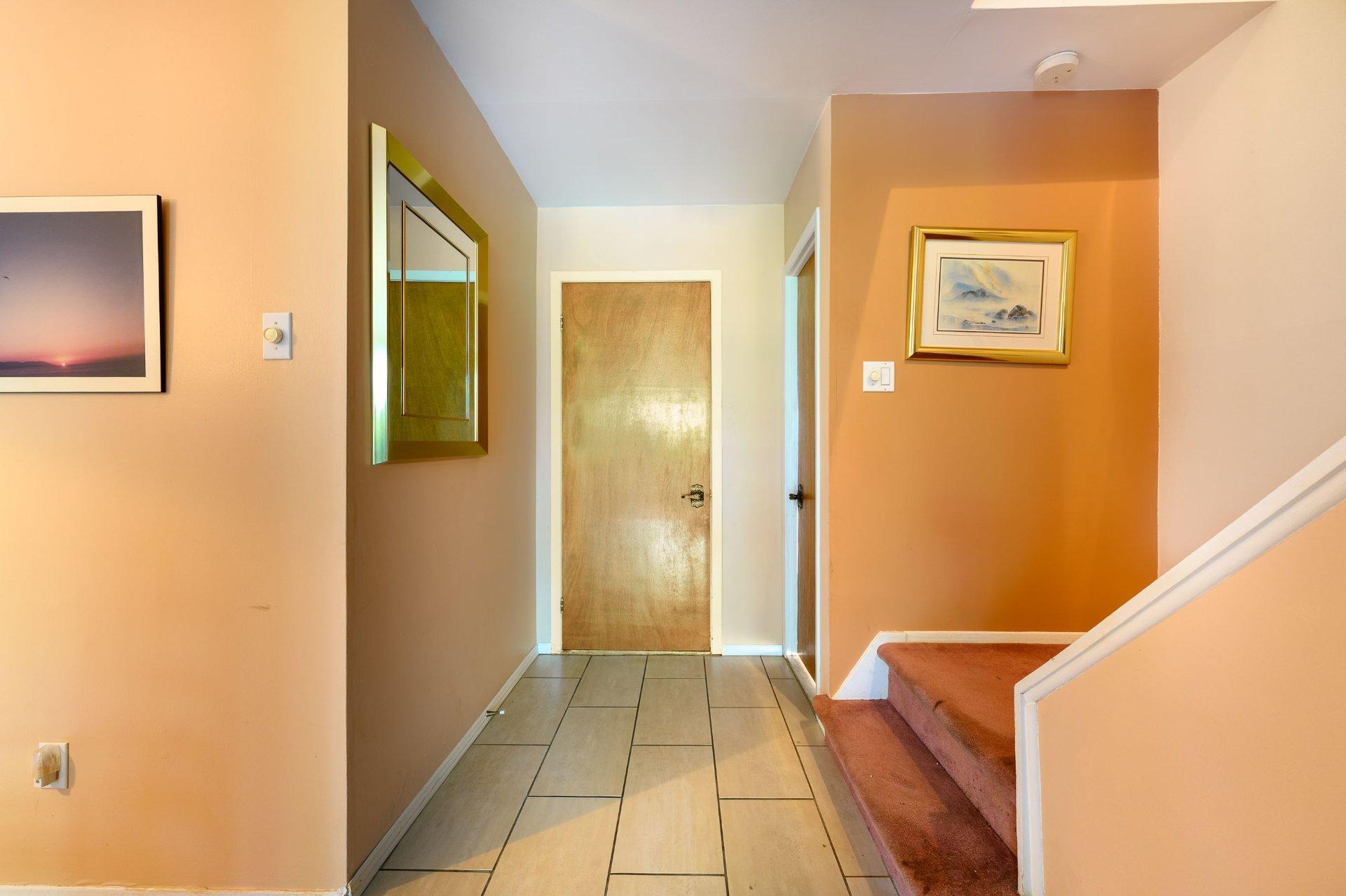 









5920


Av. du Bocage

,
Montréal (Anjou),




QC
H1M1X2

