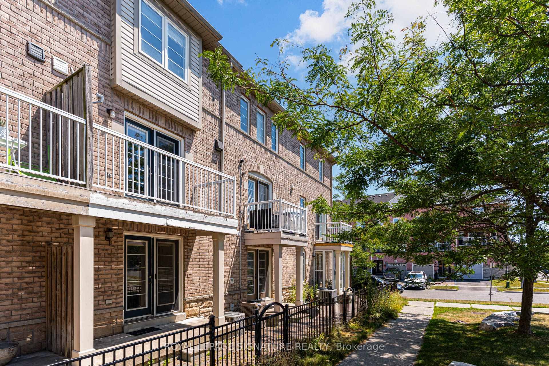 









38


Webbford

Street,
Ajax,




ON
L1S 0A7

