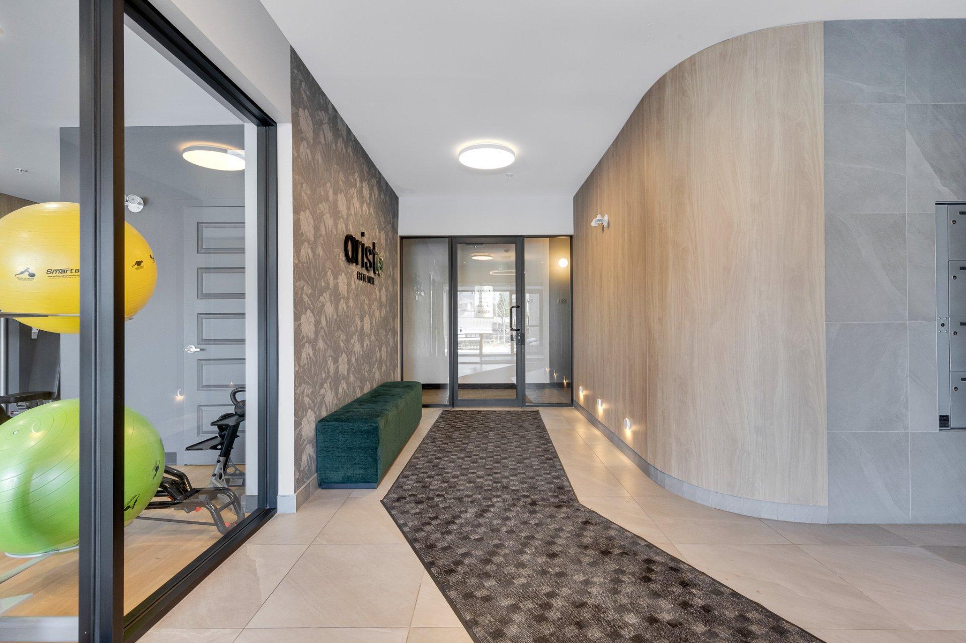 









3040


Rue de la Comtesse

, 416,
Laval (Duvernay),




QC
H7E0H8

