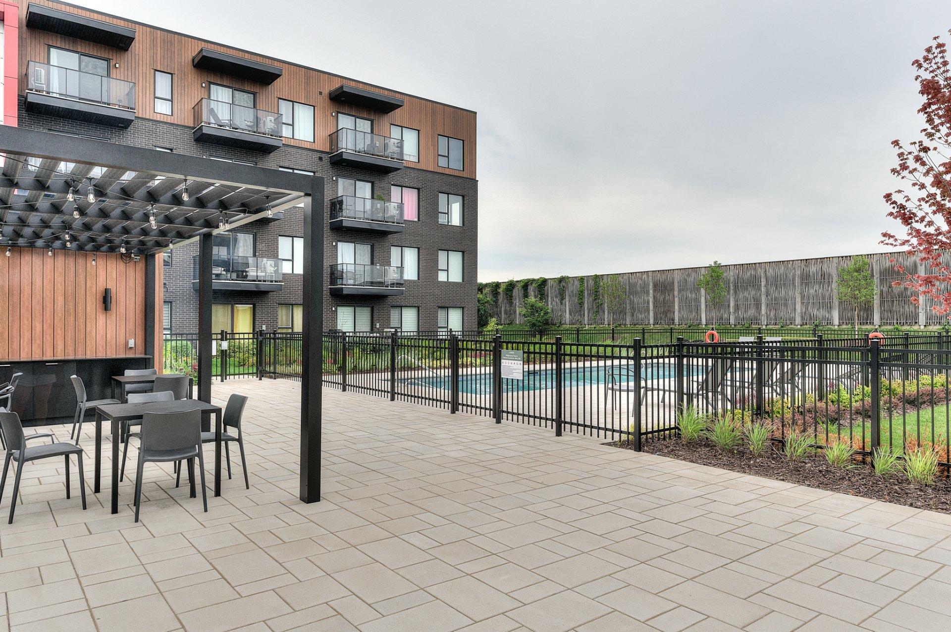









3040


Rue de la Comtesse

, 416,
Laval (Duvernay),




QC
H7E0H8

