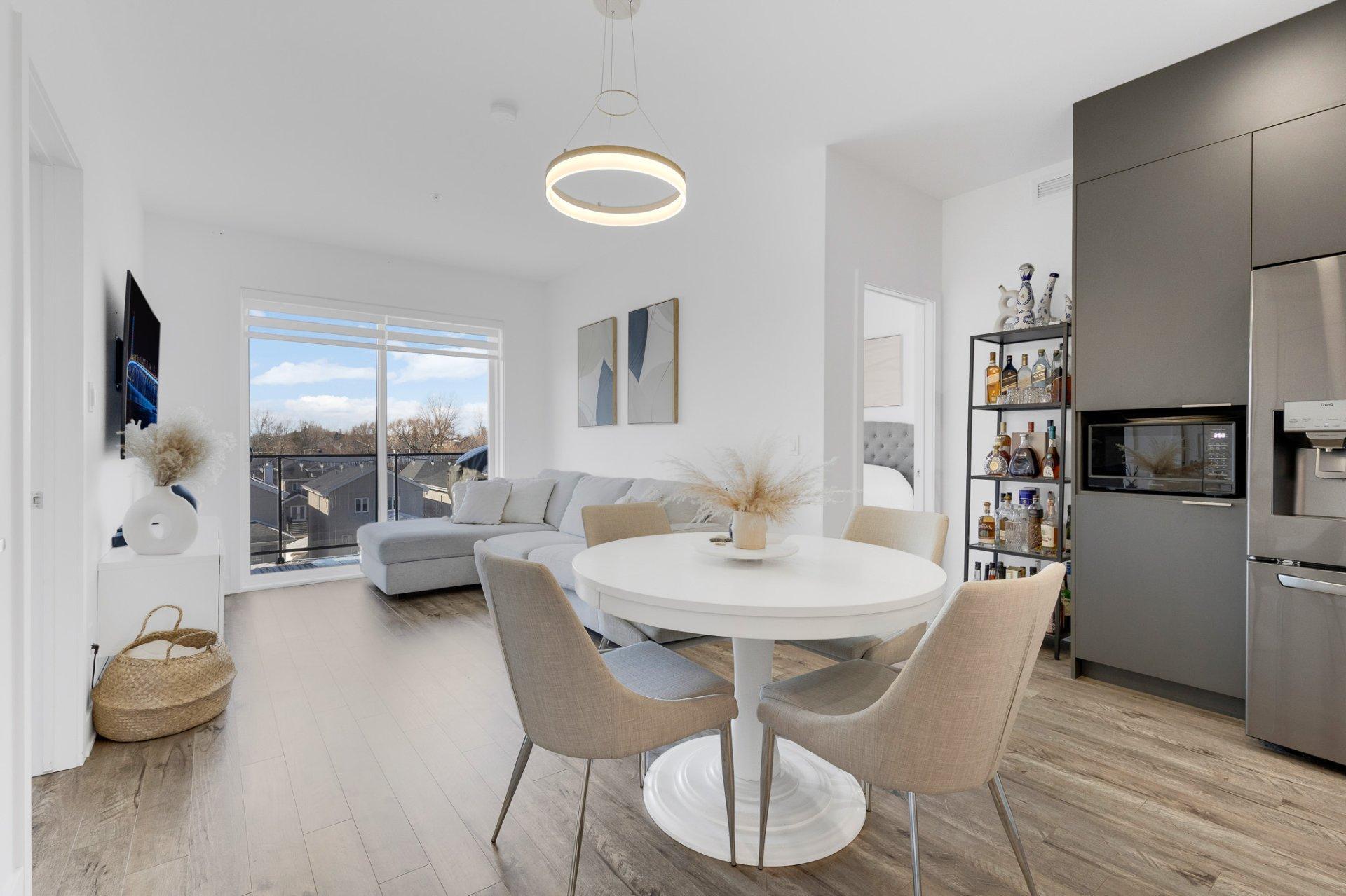 









3040


Rue de la Comtesse

, 416,
Laval (Duvernay),




QC
H7E0H8

