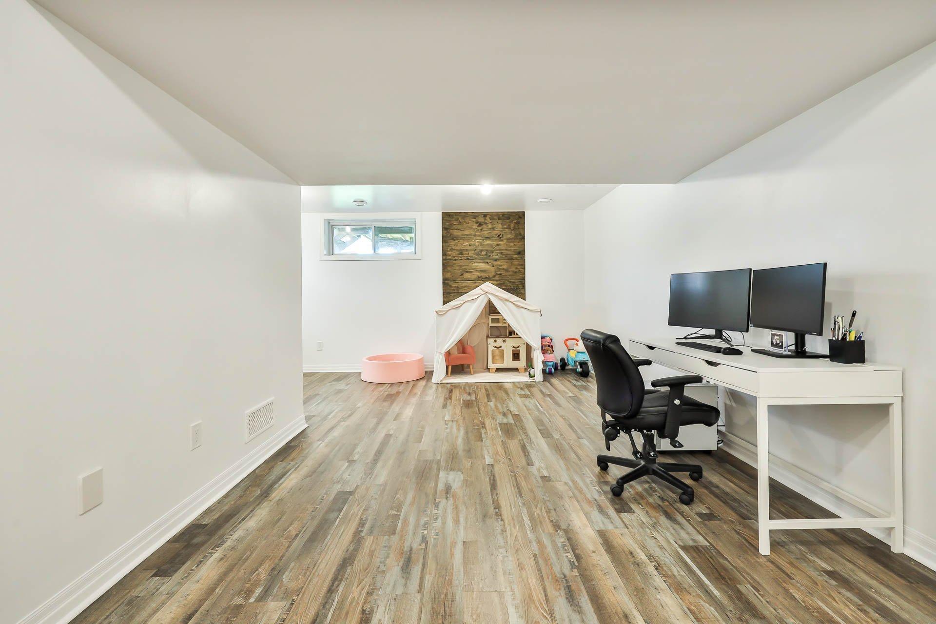 









157


Rue de l'Ours-Noir

,
Gatineau (Aylmer),




QC
J9J1Y8


