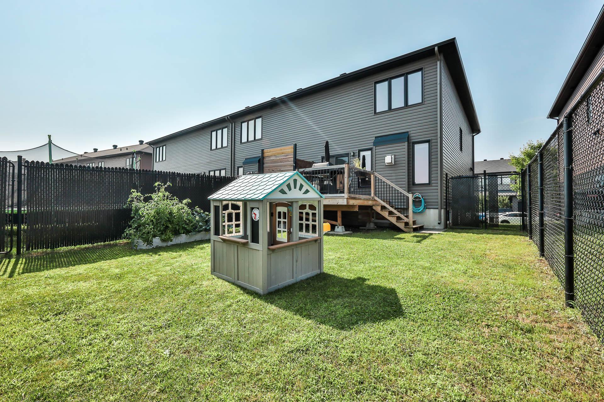 









157


Rue de l'Ours-Noir

,
Gatineau (Aylmer),




QC
J9J1Y8

