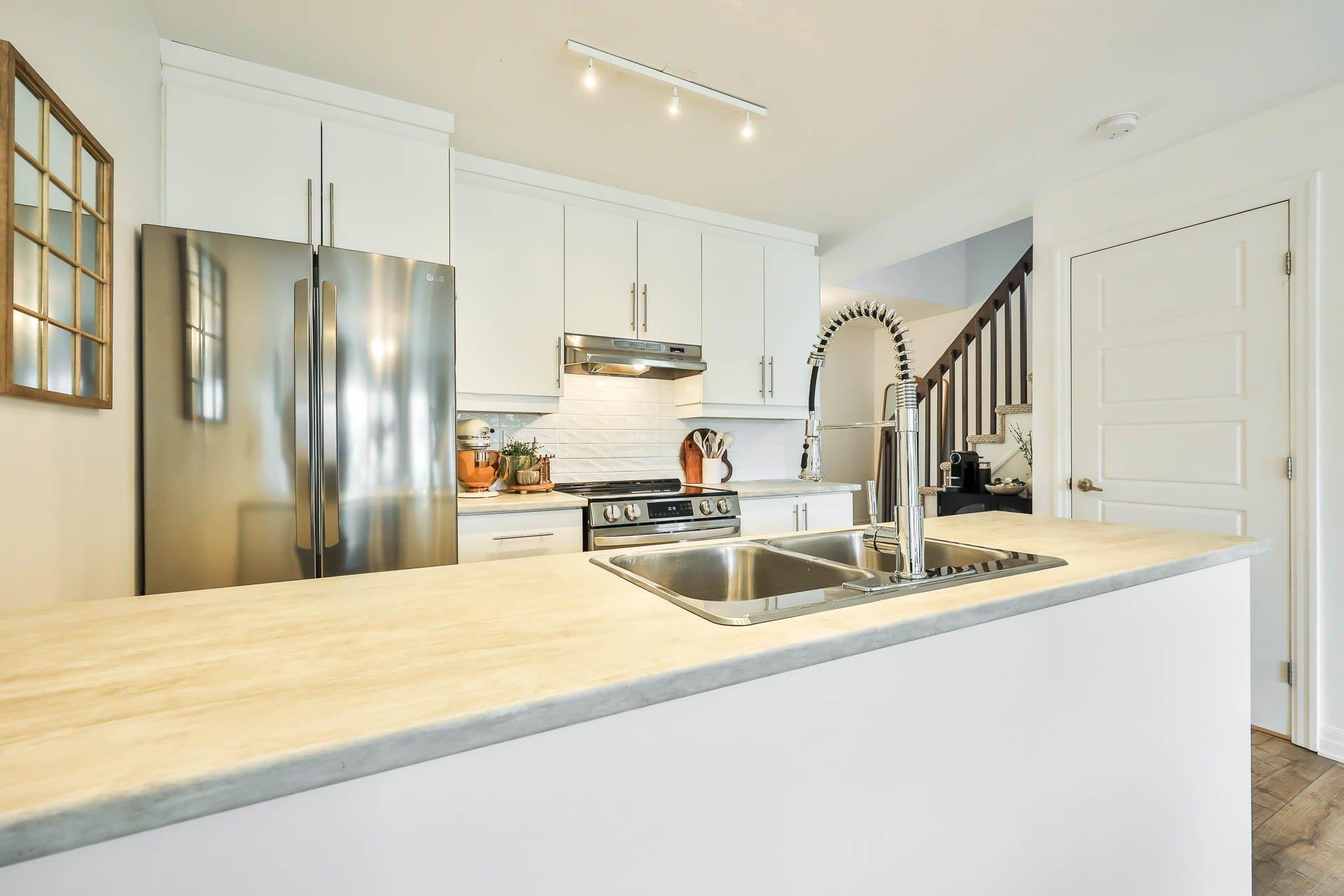 









157


Rue de l'Ours-Noir

,
Gatineau (Aylmer),




QC
J9J1Y8

