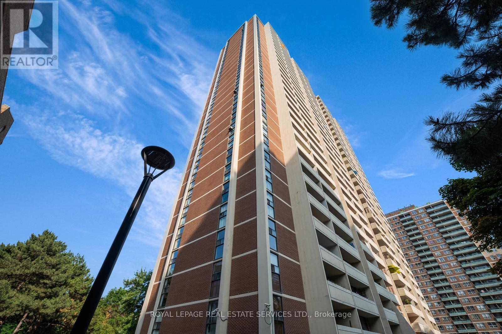 












509 - 40 HOMEWOOD AVENUE

,
Toronto,




Ontario
M4Y2K2

