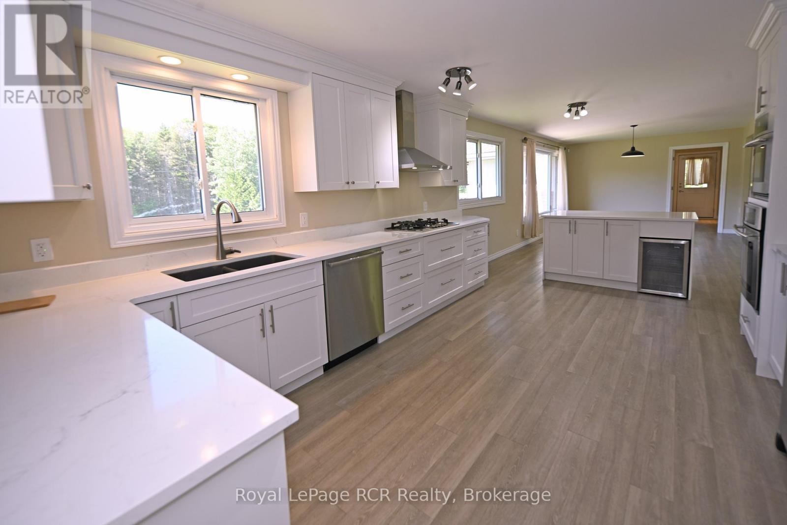 












650 NORTHMOUNT ROAD

,
North Bay (Widdifield),




Ontario
P1B8G2

