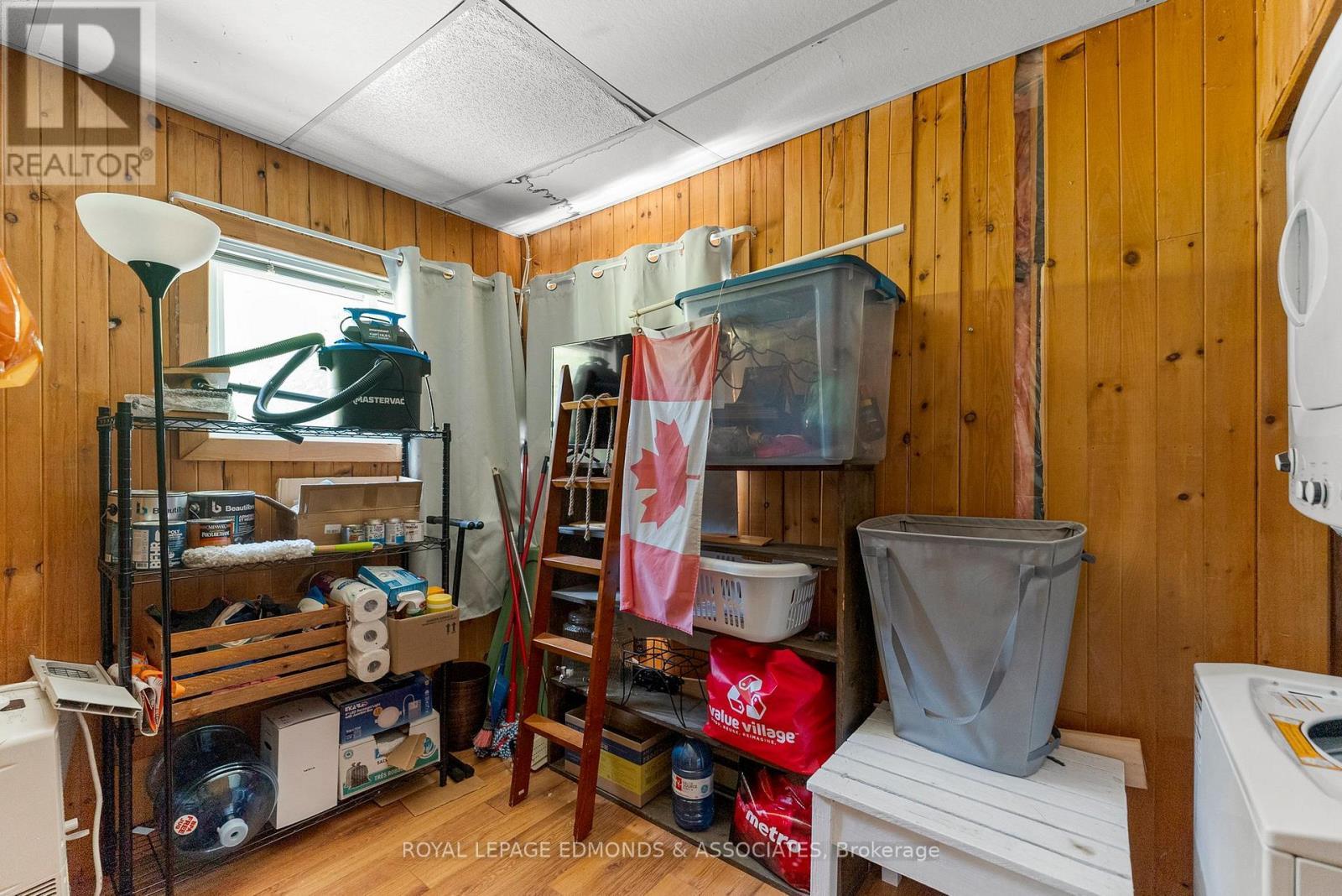 












40A HENDRY LANE

,
Whitewater Region,




Ontario
K0J1K0

