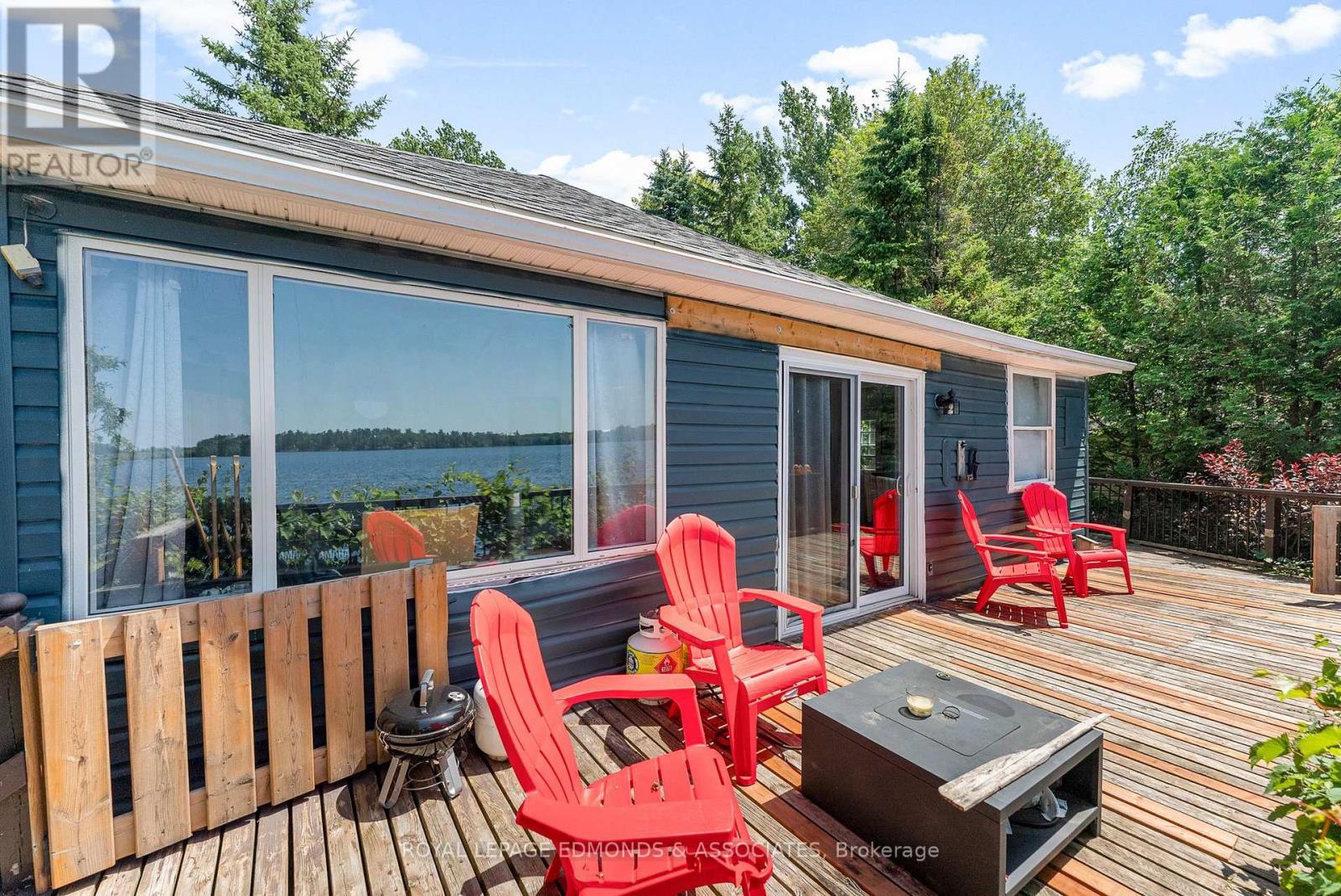 












40A HENDRY LANE

,
Whitewater Region,




Ontario
K0J1K0

