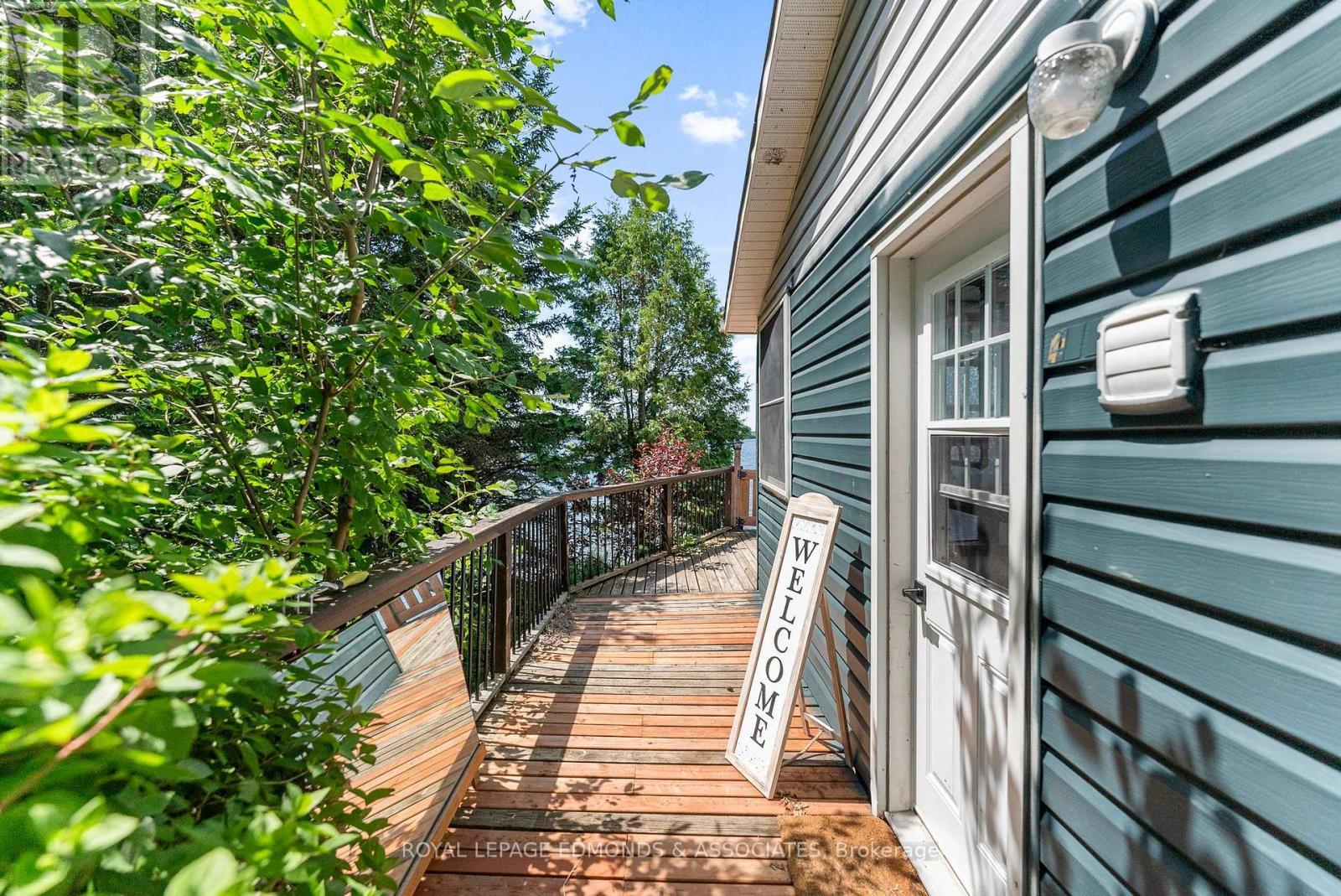 












40A HENDRY LANE

,
Whitewater Region,




Ontario
K0J1K0

