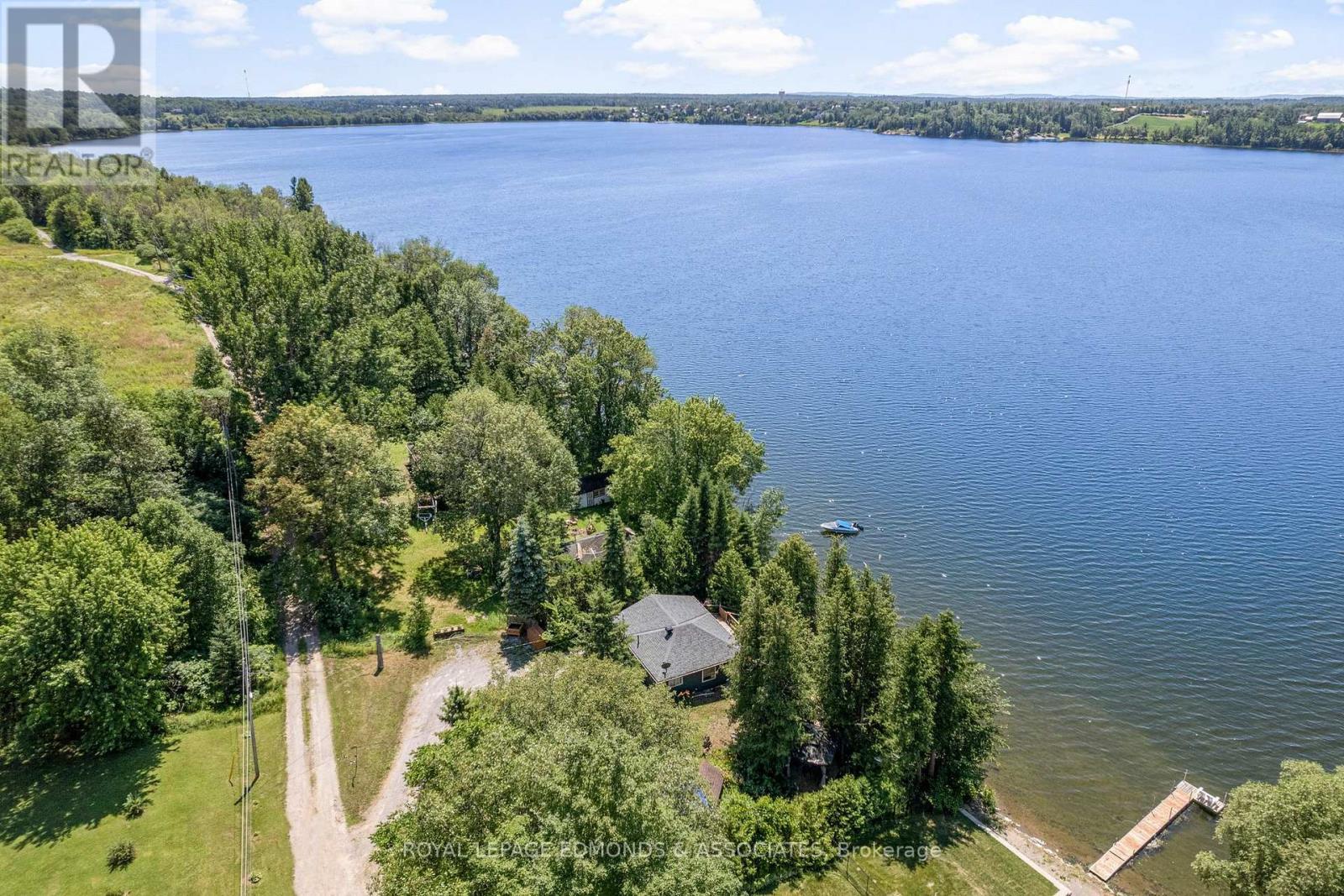 












40A HENDRY LANE

,
Whitewater Region,




Ontario
K0J1K0

