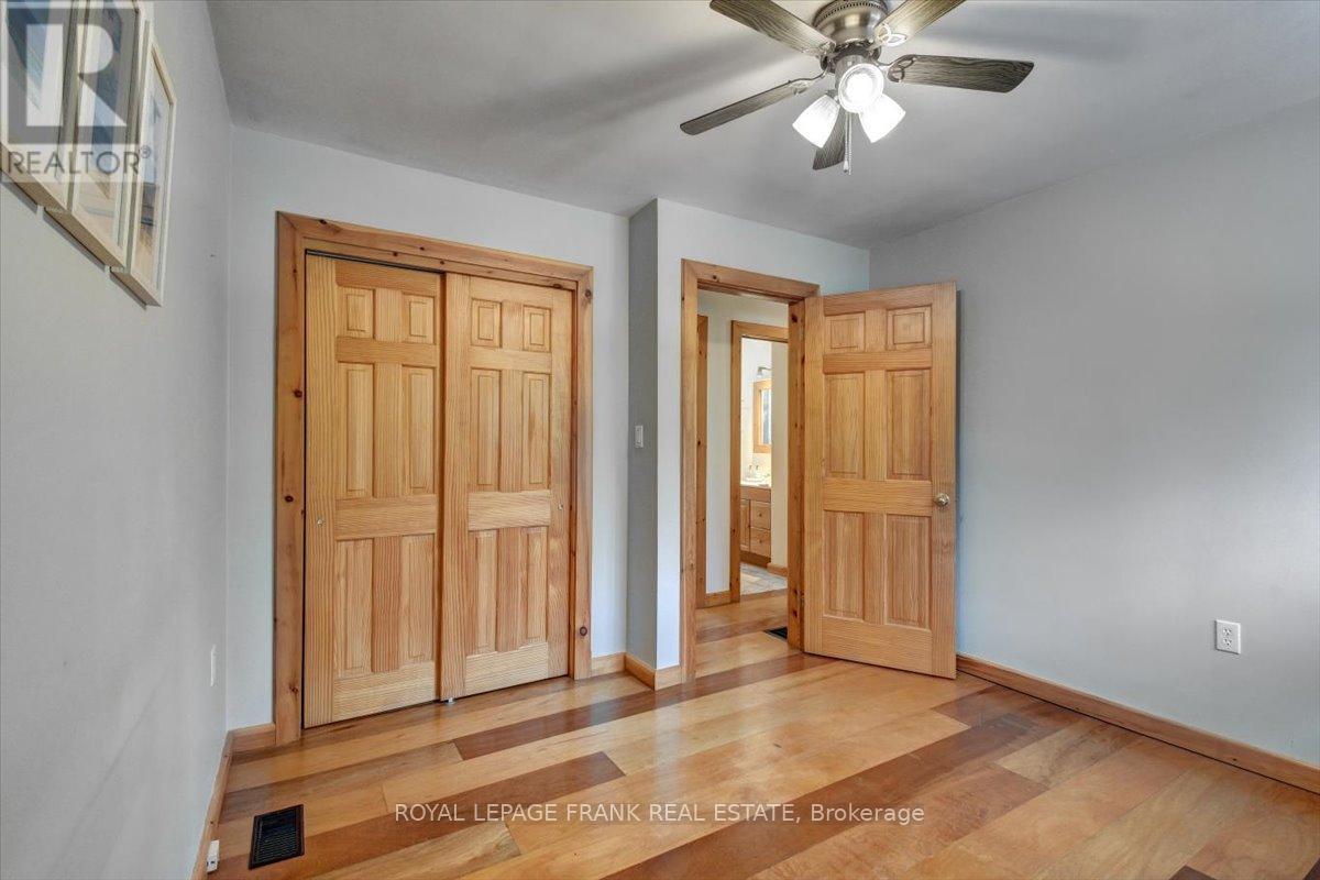 












119 MCFADDEN ROAD

,
North Kawartha,




Ontario
K0L1A0


