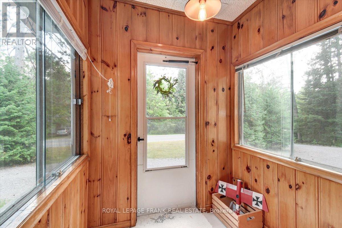 












119 MCFADDEN ROAD

,
North Kawartha,




Ontario
K0L1A0

