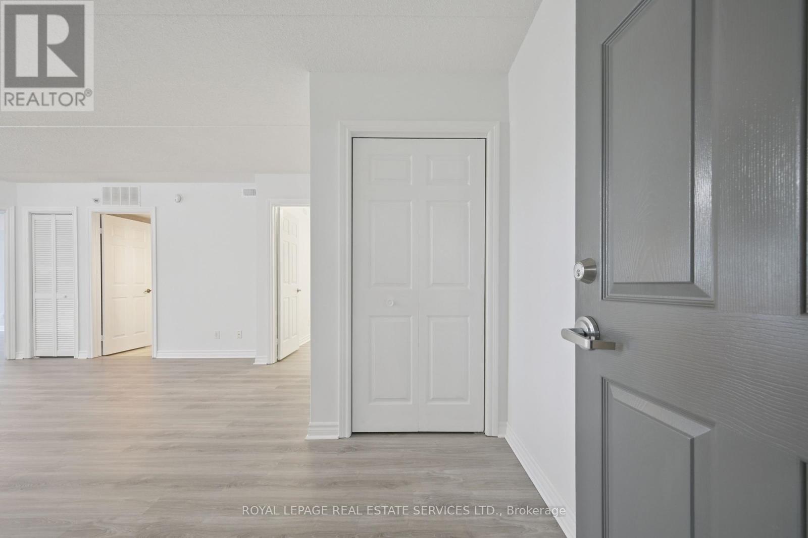 












207 - 1450 BISHOPS GATE

,
Oakville,




Ontario
L6M4N1

