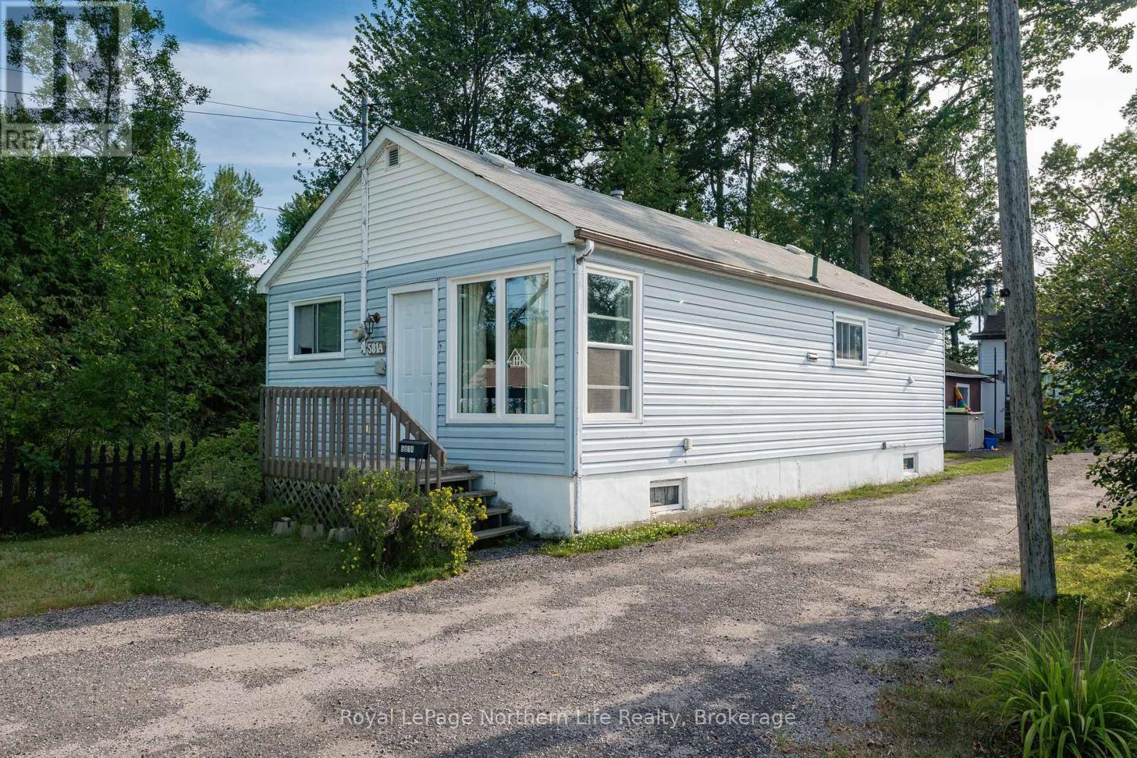 












581 BANNER AVENUE

,
North Bay (Ferris),




Ontario
P1A1X7

