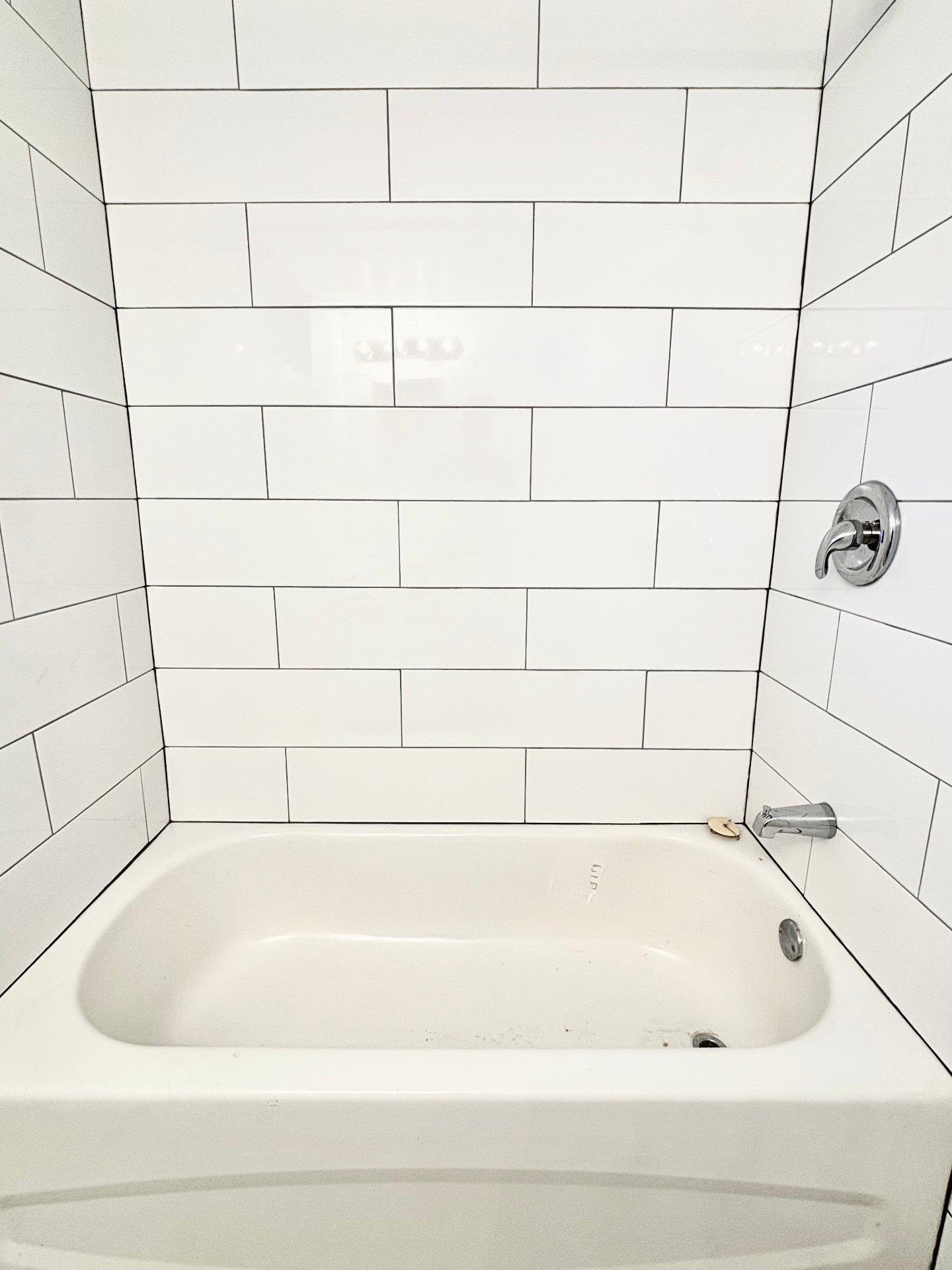 









24

 - 24A


Rue Crépin

, J,
Châteauguay,




QC
J2J2T5

