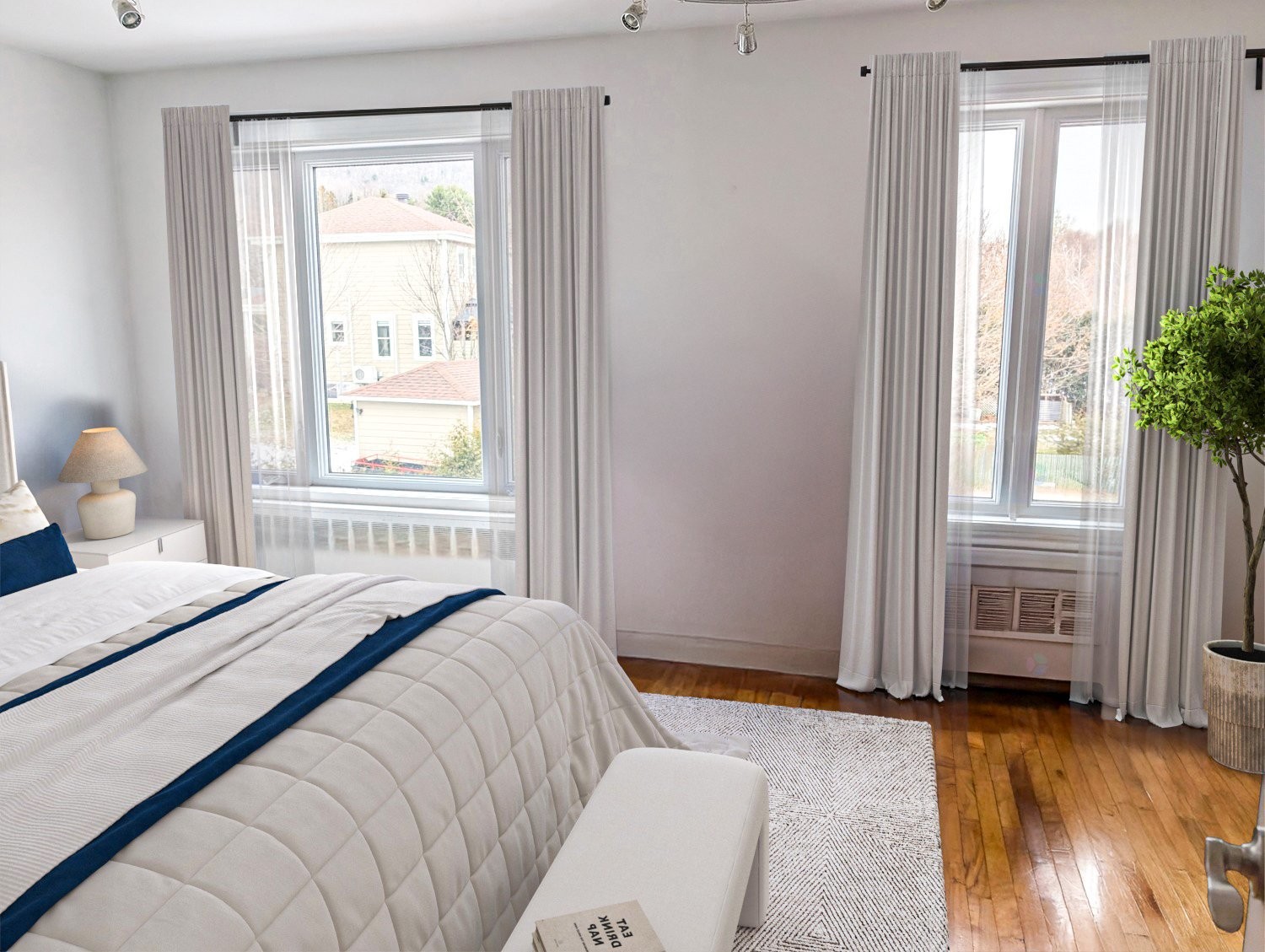 









1209

 - 1211


Ch. de la Montagne

,
Mont-Saint-Hilaire,




QC
J3G4S6

