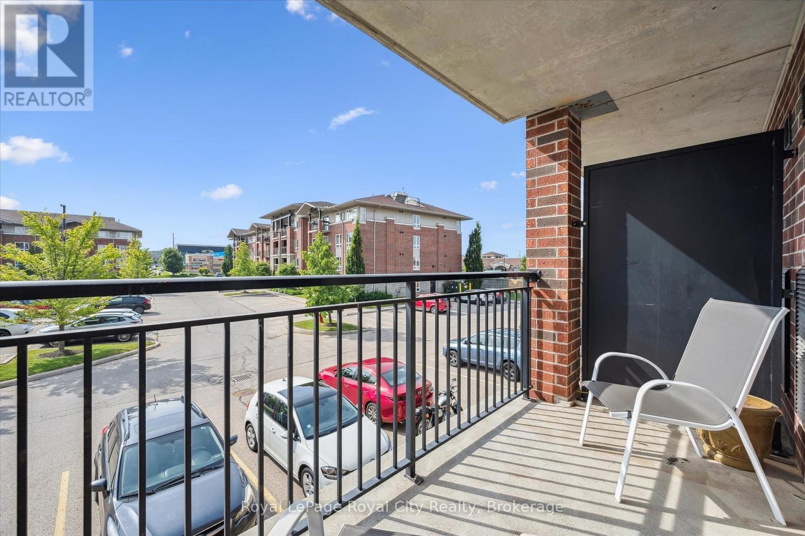 












212 - 37 GOODWIN DRIVE

,
Guelph (Pineridge/Westminster Woods),




Ontario
N1L0E6

