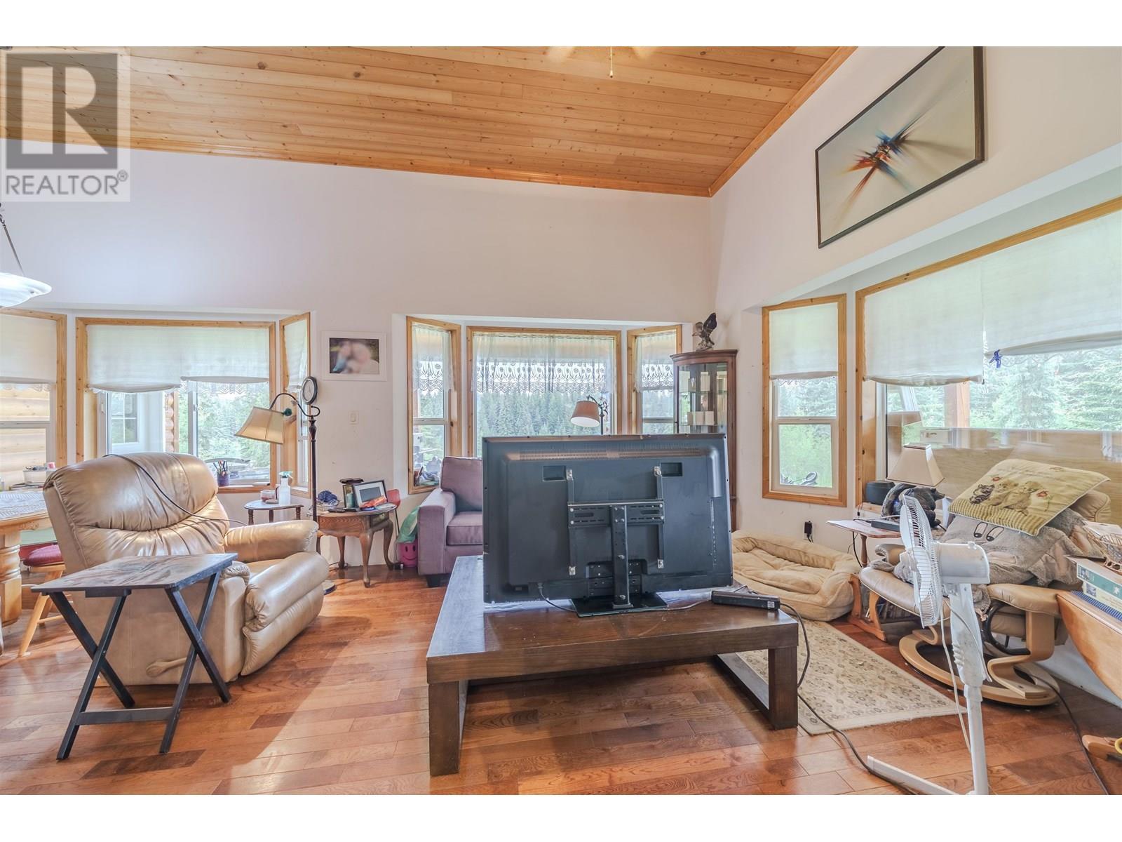 












7478 BURGESS ROAD

,
Deka Lake / Sulphurous / Hathaway Lakes,




British Columbia
V0K1X3

