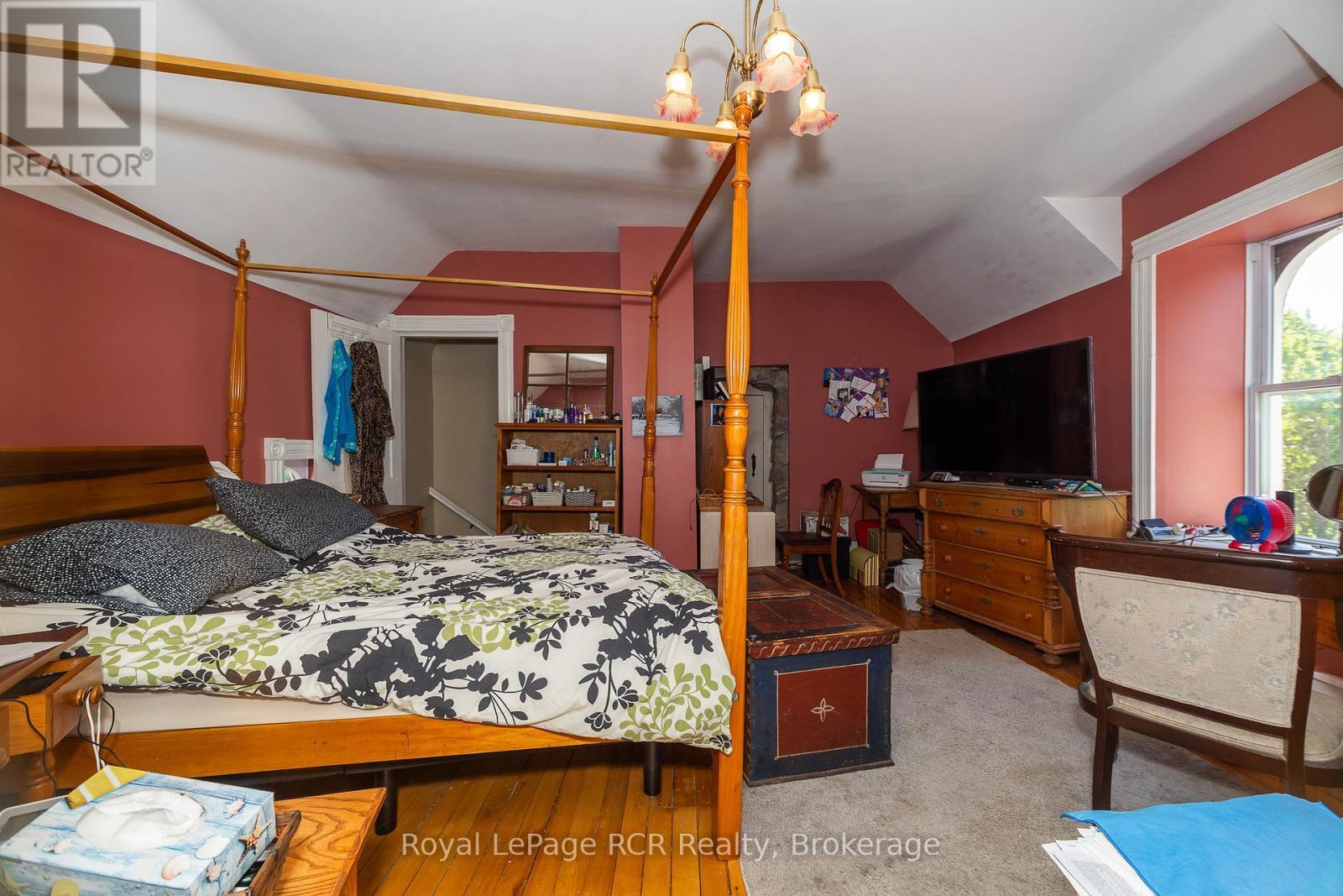 












232951 CONCESSION 2 WGR

,
West Grey,







Ontario
N0G1R0

