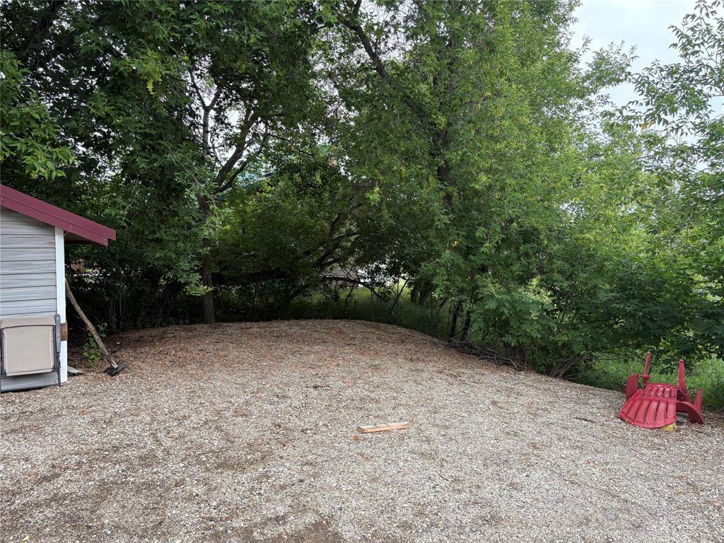 












32 Burlighton Beach Road

,
Shoal Lake,




Manitoba
R0J1Z0

