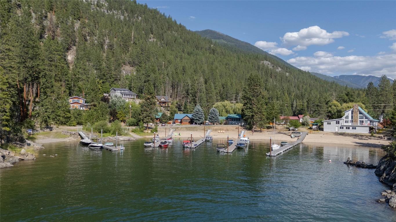 









100


Laguna

Crescent,
Twin Bays,







BC
V0B 1G0

