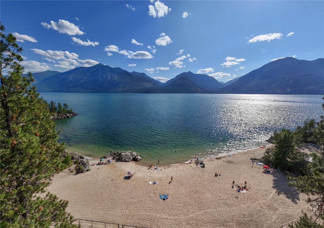









100


Laguna

Crescent,
Twin Bays,







BC
V0B 1G0

