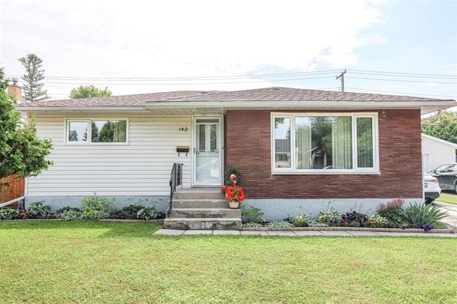 









142


Parkville

DR,
Winnipeg,




MB
R2M 2J1

